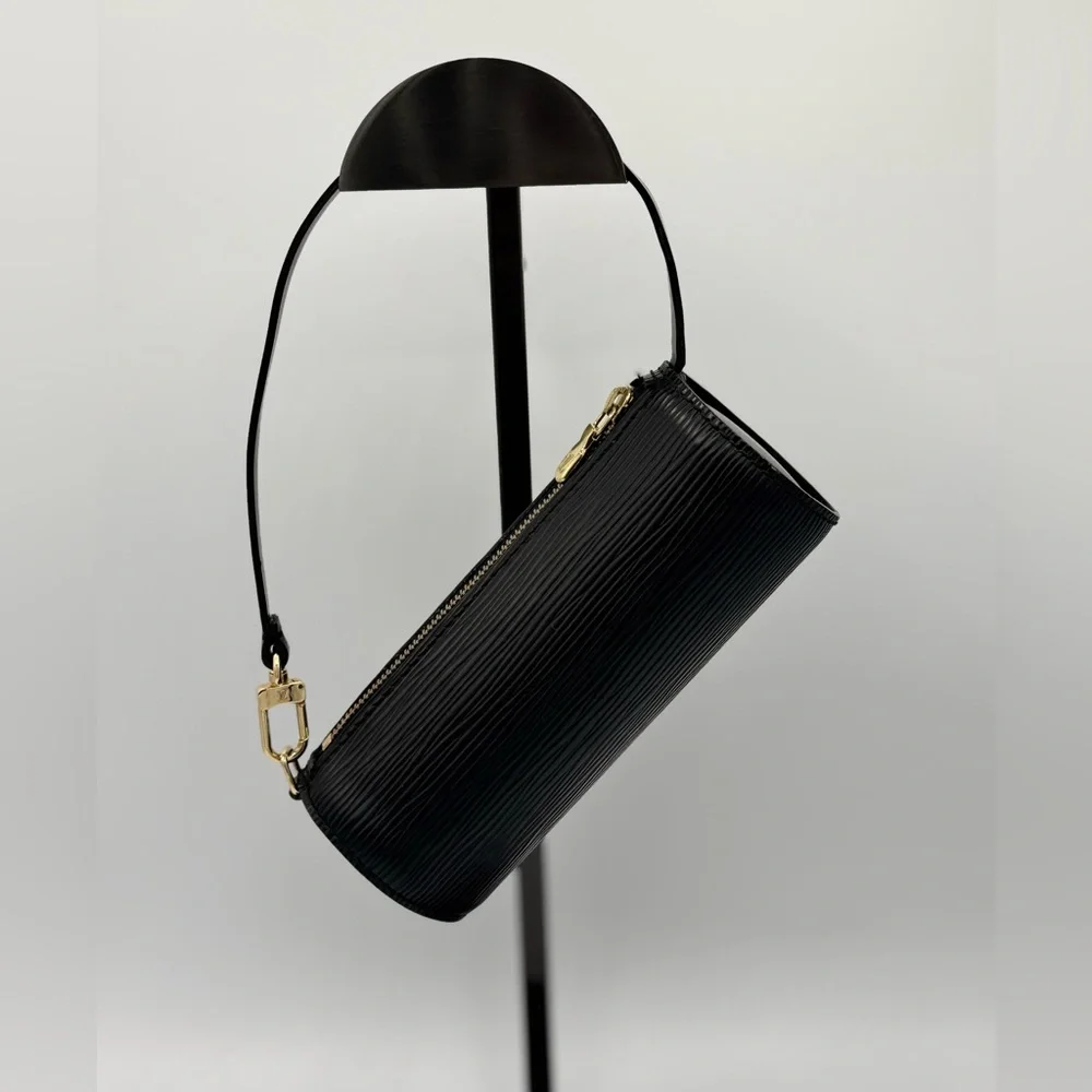 Louis Vuitton Epi Pochette Souflott Bag - Picture 10 of 13